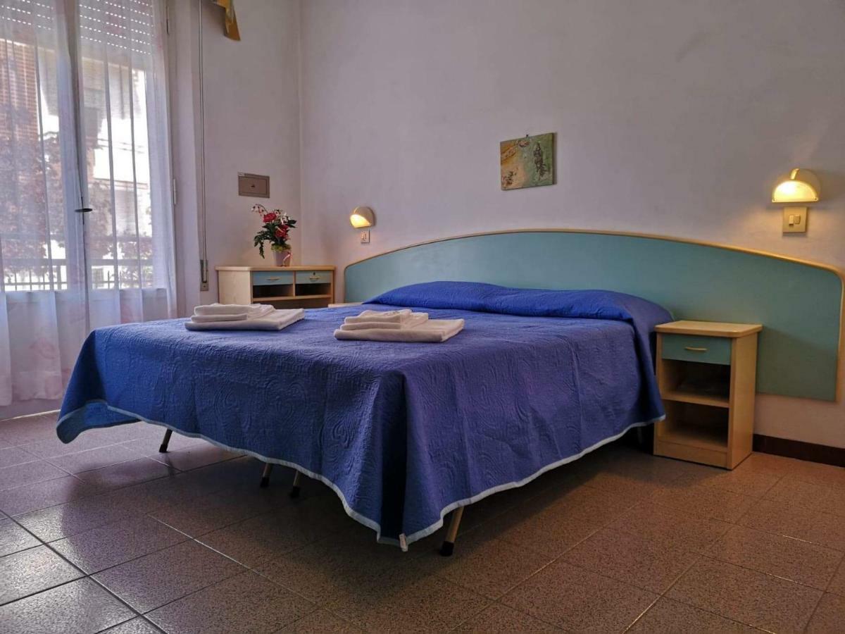Villa Sorci Rimini Buitenkant foto