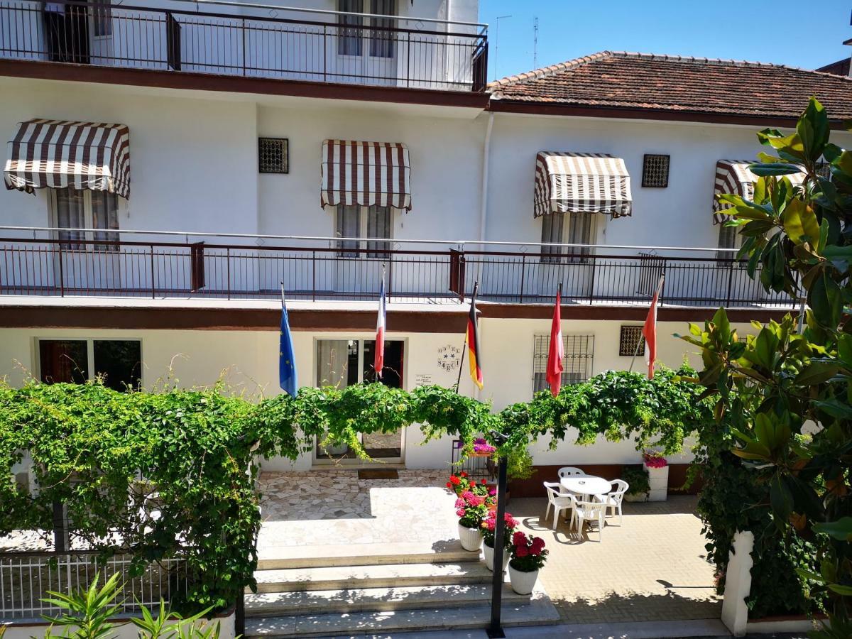 Villa Sorci Rimini Buitenkant foto