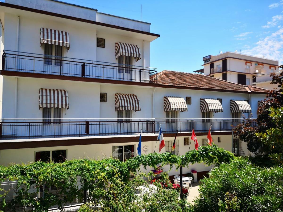 Villa Sorci Rimini Buitenkant foto